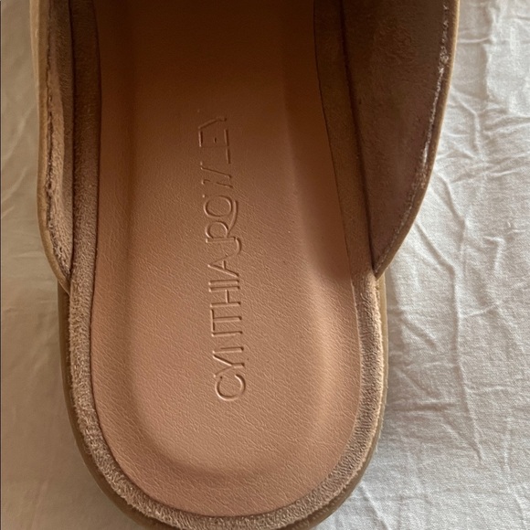 Cynthia Rowley Prescott Light Tan Pointed Mules Size 9 - Picture 5 of 6